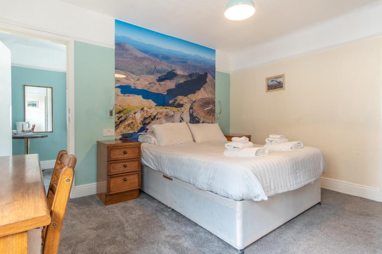 Padarn Hotel Llanberis Exteriör bild